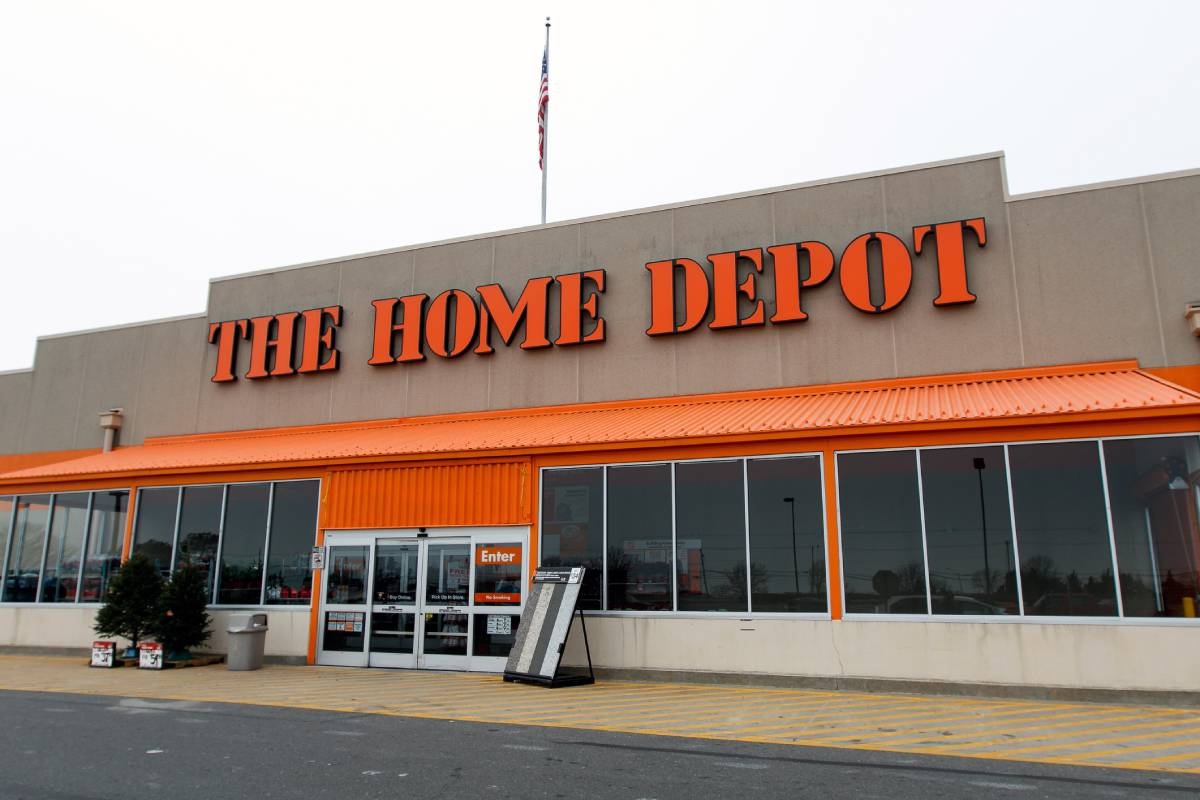 18 Ways To Save At The Home Depot