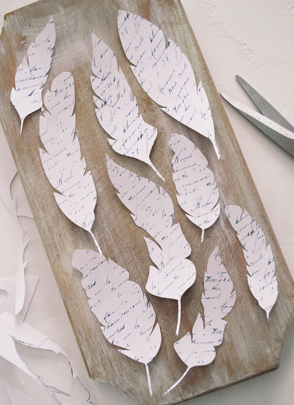 printable feather cut outs