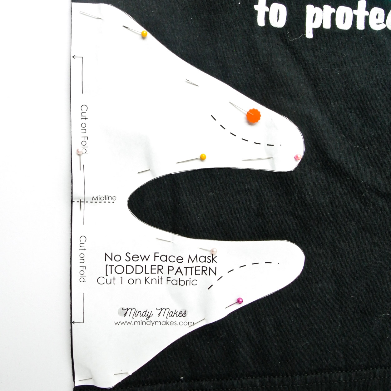 DIY No Sew Face Mask From A T shirt Free Pattern For Adults And Kids MindyMakes DIY No Sew Face Mask From A T shirt Free Pattern For Adults And Kids MindyMakes