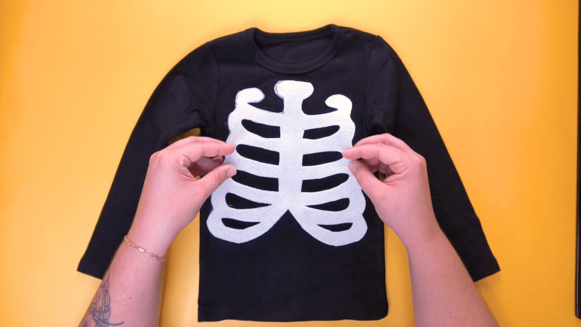 DIY Skeleton Costume This Halloween VELCRO Brand