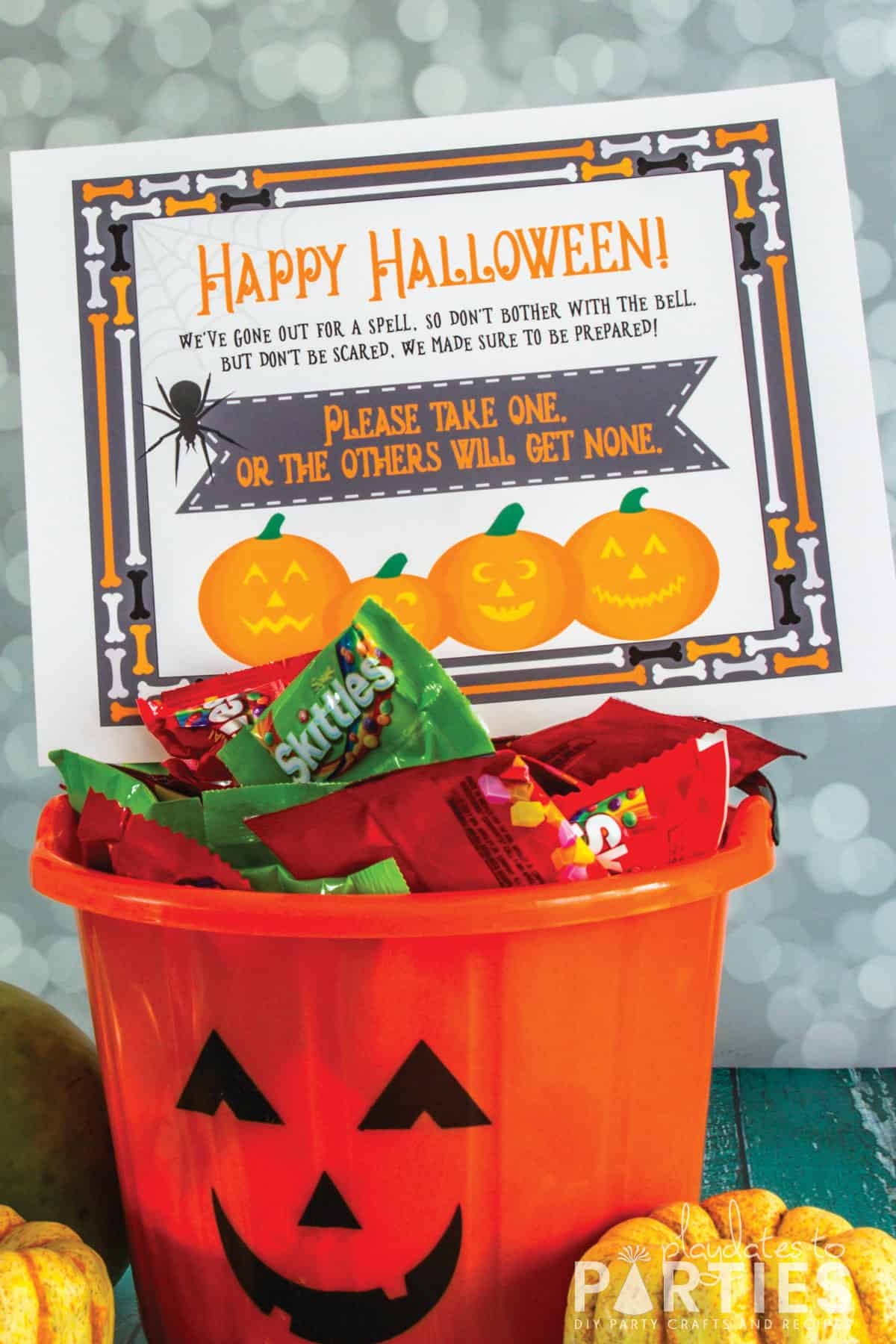 free printable please take one sign