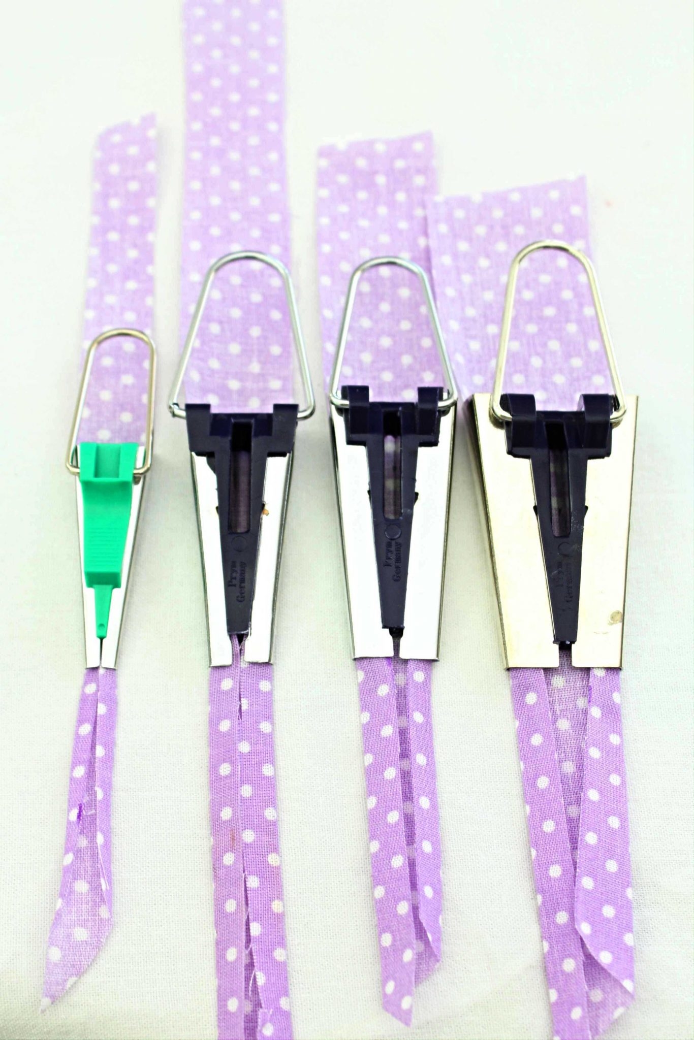 How To Use A Bias Tape Maker Easy Peasy Creative Ideas