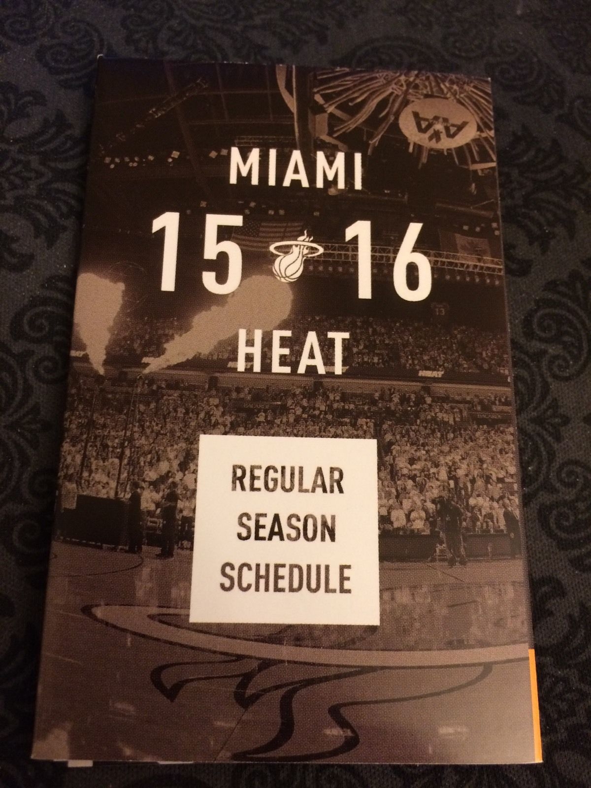 Miami Heat 2015 16 2 Spanish English Basketball Pocket Schedules Cardleukemia Free Download Borrow And Streaming Internet Archive