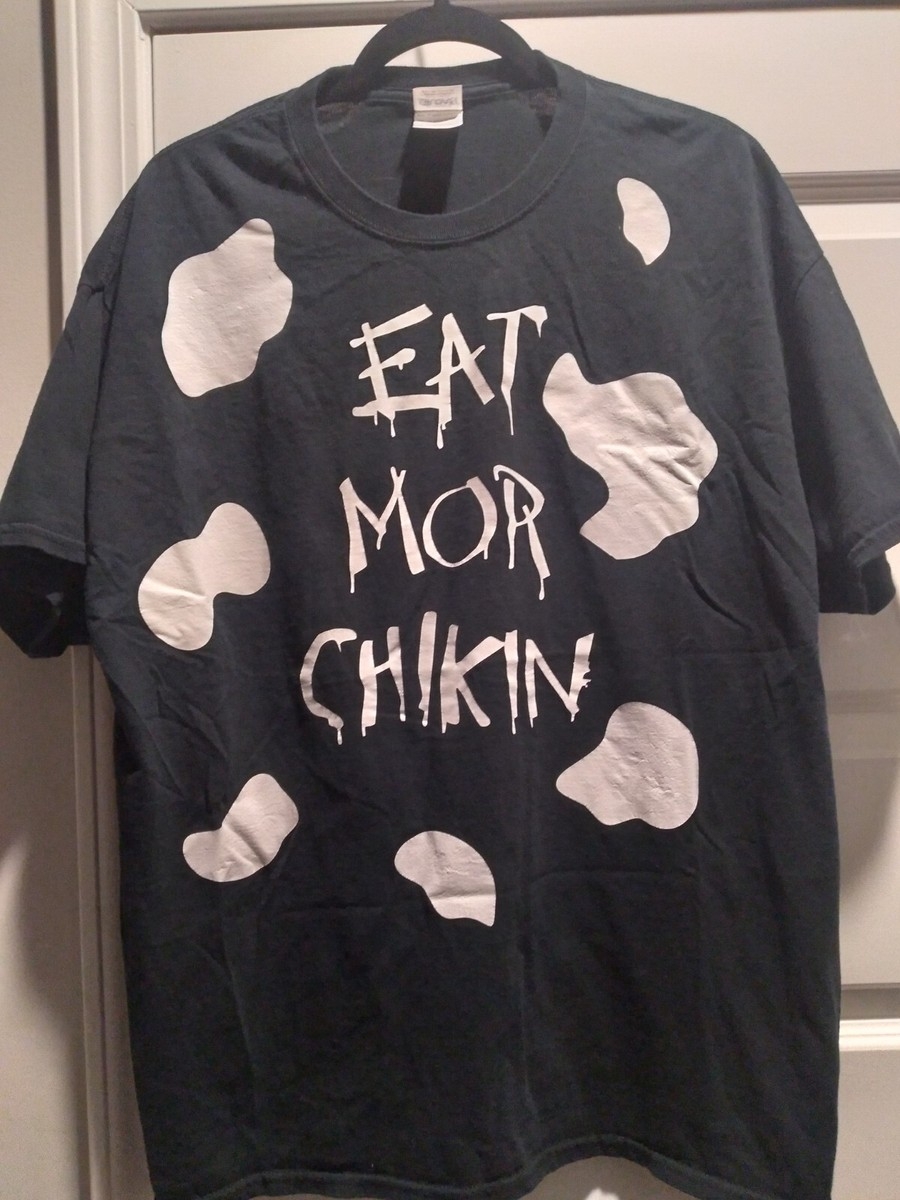 Vtg Y2K Chick Fil A Eat More Chicken Cow Employee Uniform T Shirt 